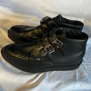 TUK Pointed Toe Creepers